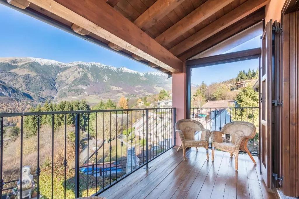 Casa Vacanze Rosalba Ferrara di Monte Baldo Exterior foto